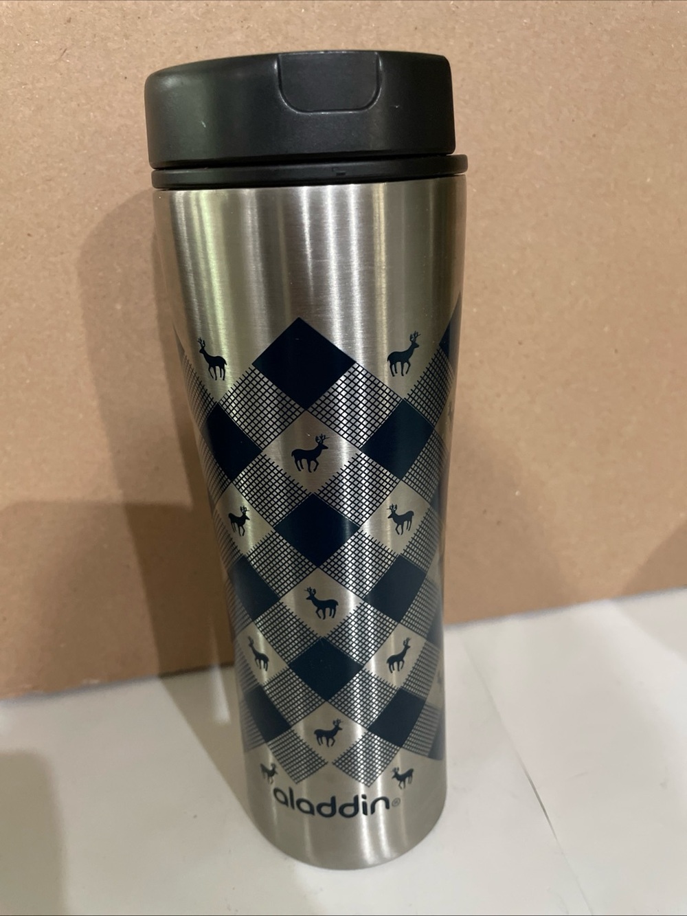 Aladdin Stainless Steel Travel Mug - Silver with Navy Argyle